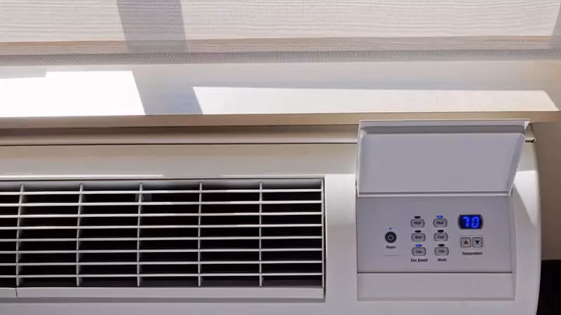 Czy klimatyzacja na korytarzu schładza pokoje?