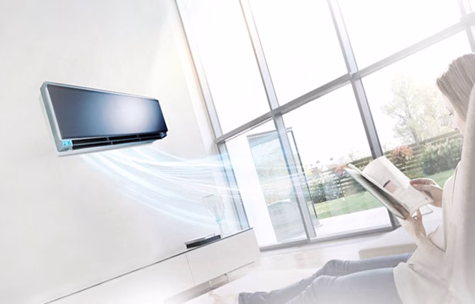 Czy można otworzyć okno, gdy włączona jest klimatyzacja?