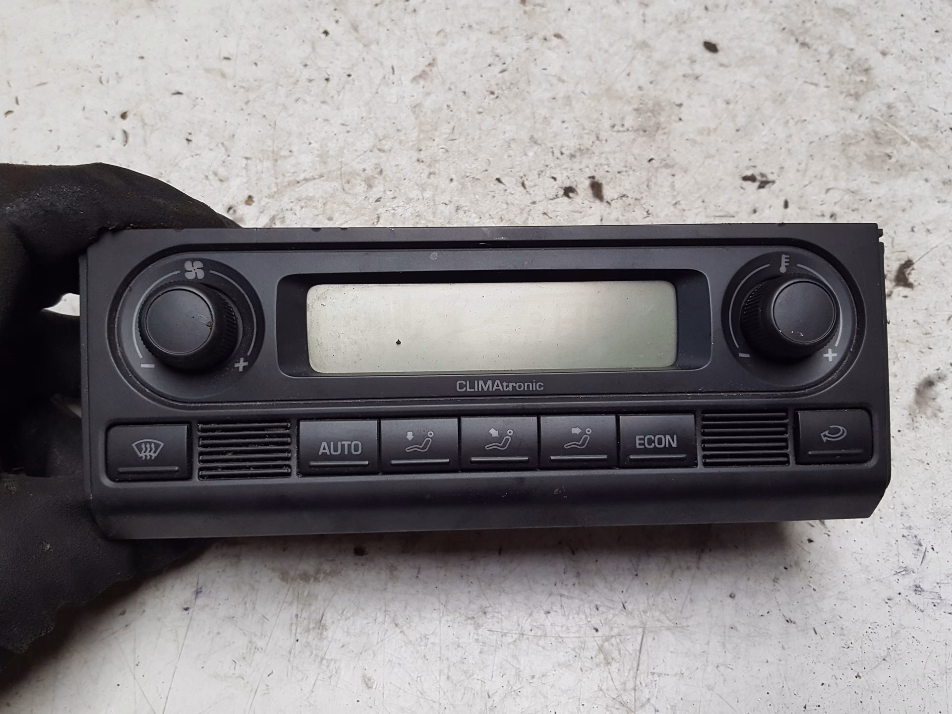 Ile kosztuje nabicie klimatyzacji Skoda Fabia 2?