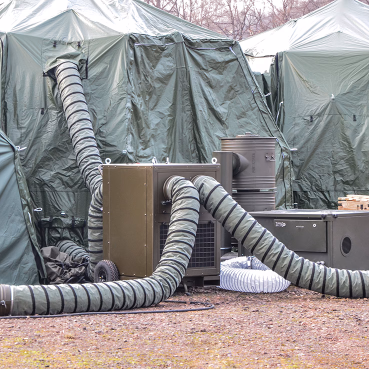Jak schłodzić się w namiocie?