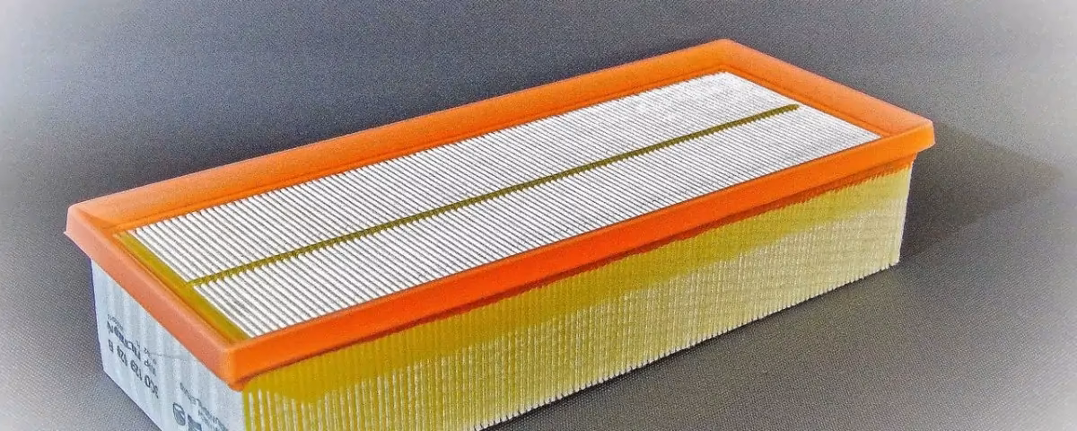 Czy klimatyzacja w samochodzie ma filtr przeciwpyłkowy?