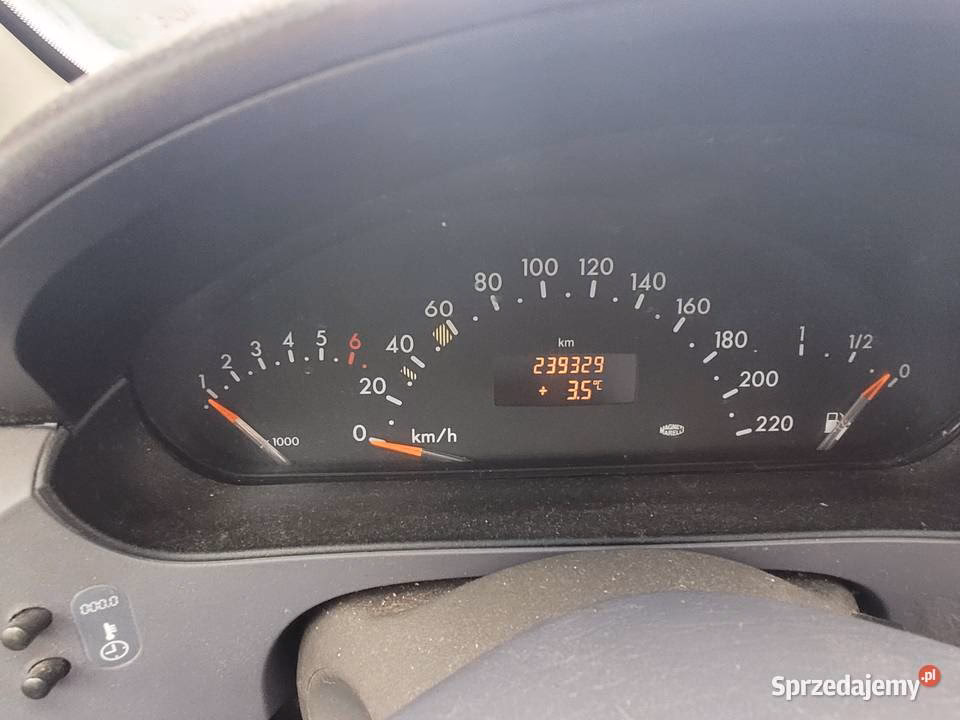 Jakie są dane techniczne Mercedesa A 140?