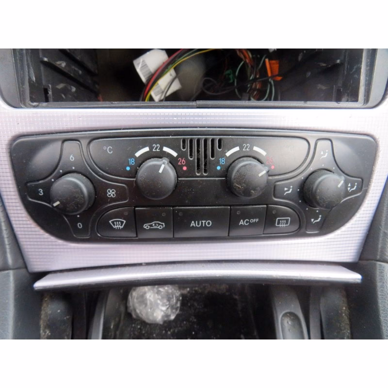 Jaki czynnik do klimatyzacji Mercedes W203?