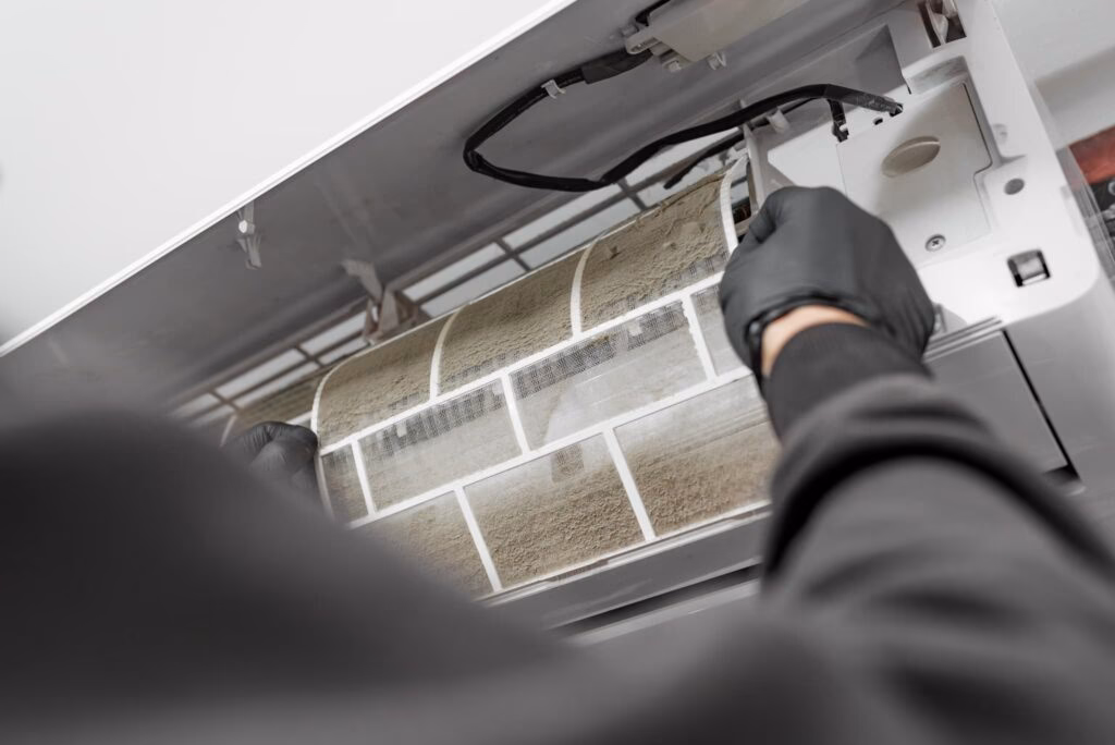 Co ile trzeba czyścić klimatyzację w domu?