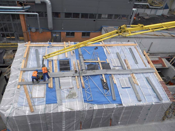 Po jakim czasie mróz nie szkodzi betonowi?