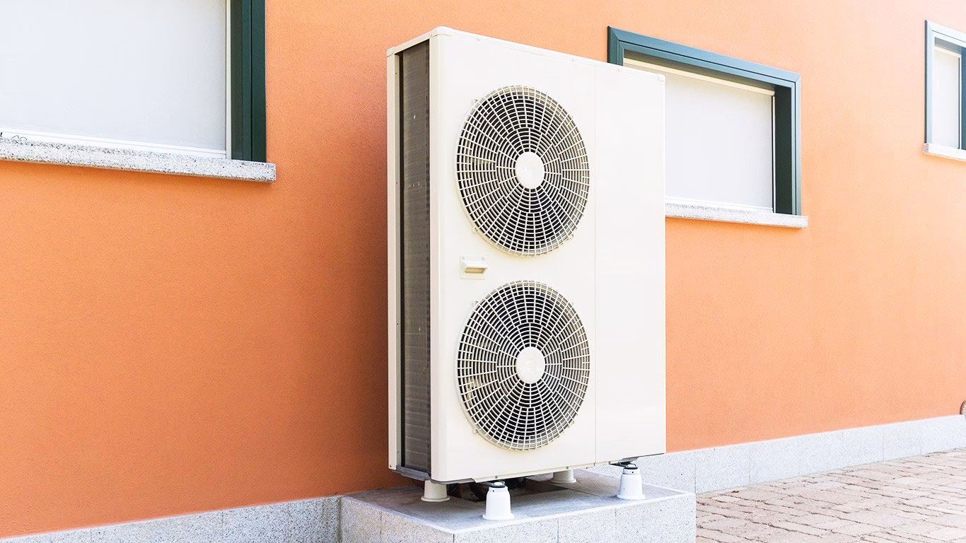 Która pompa ciepła jest lepsza: powietrze, powietrze czy powietrze woda?