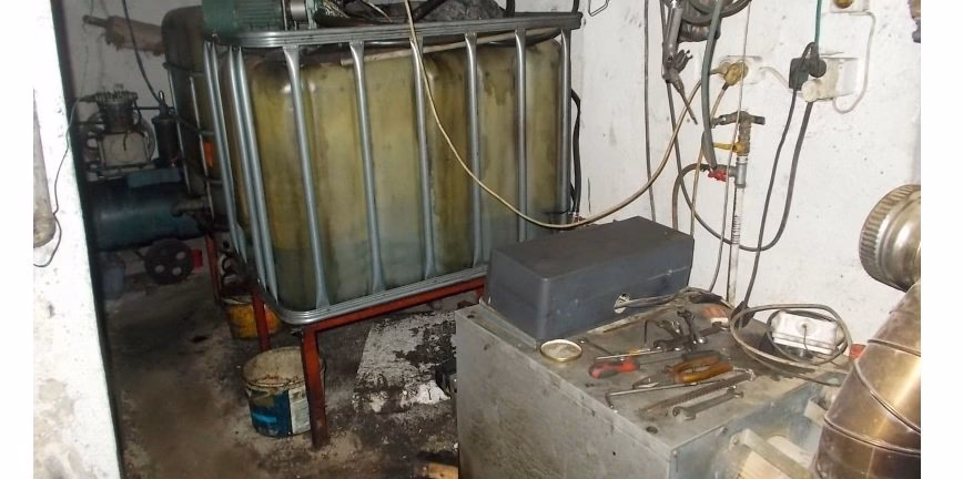 Czy mogę ogrzewać dom zużytym olejem?