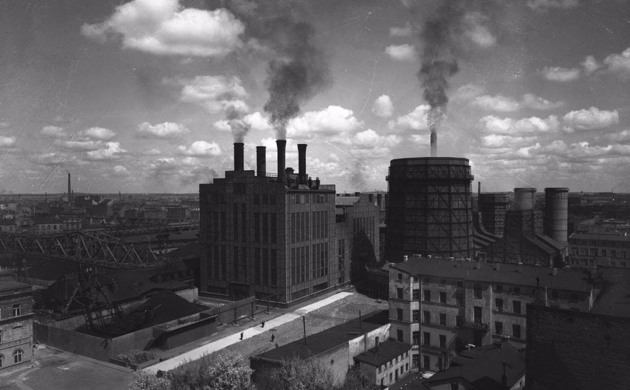 Dlaczego w Nowym Jorku paruje ze studzienek?