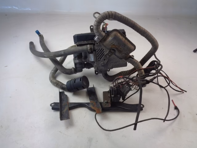 Dlaczego ogrzewanie w moim samochodzie Toyota Corolla nie nagrzewa się?