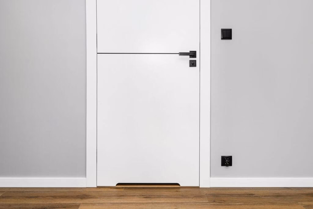 Jaki przepływ zapewniają podcięcia drzwi?