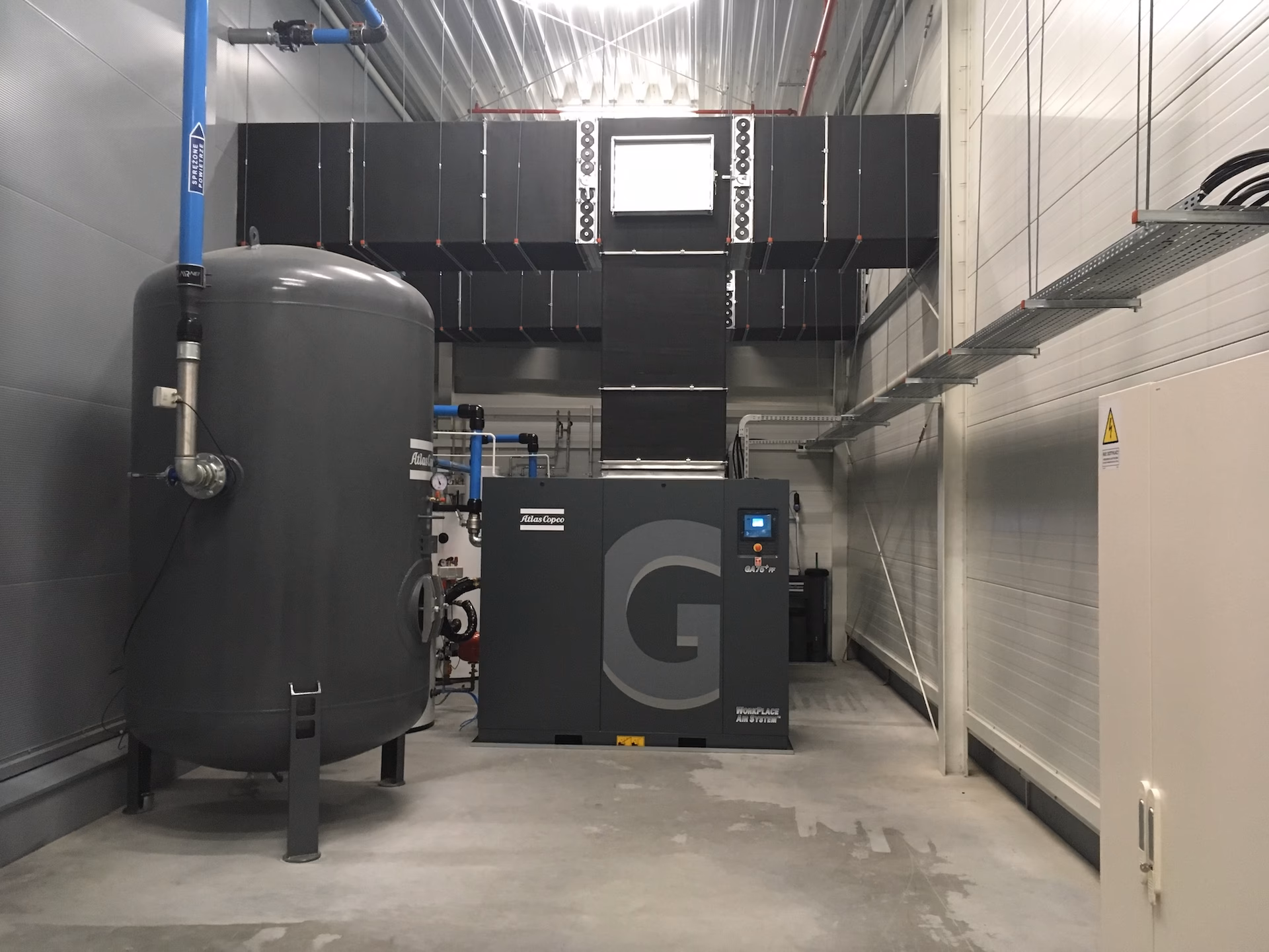 Czy trzeba wypuszczać powietrze z kompresora?