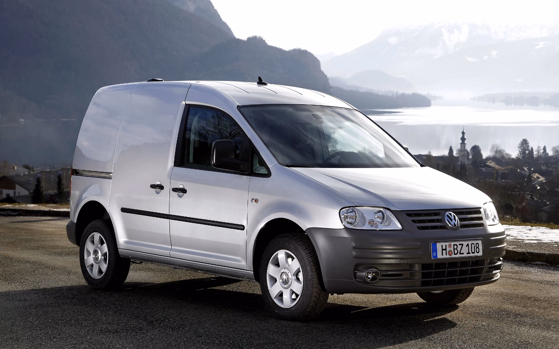 Jakie są dane techniczne Volkswagena Caddy III Furgon 2.0 SDI?
