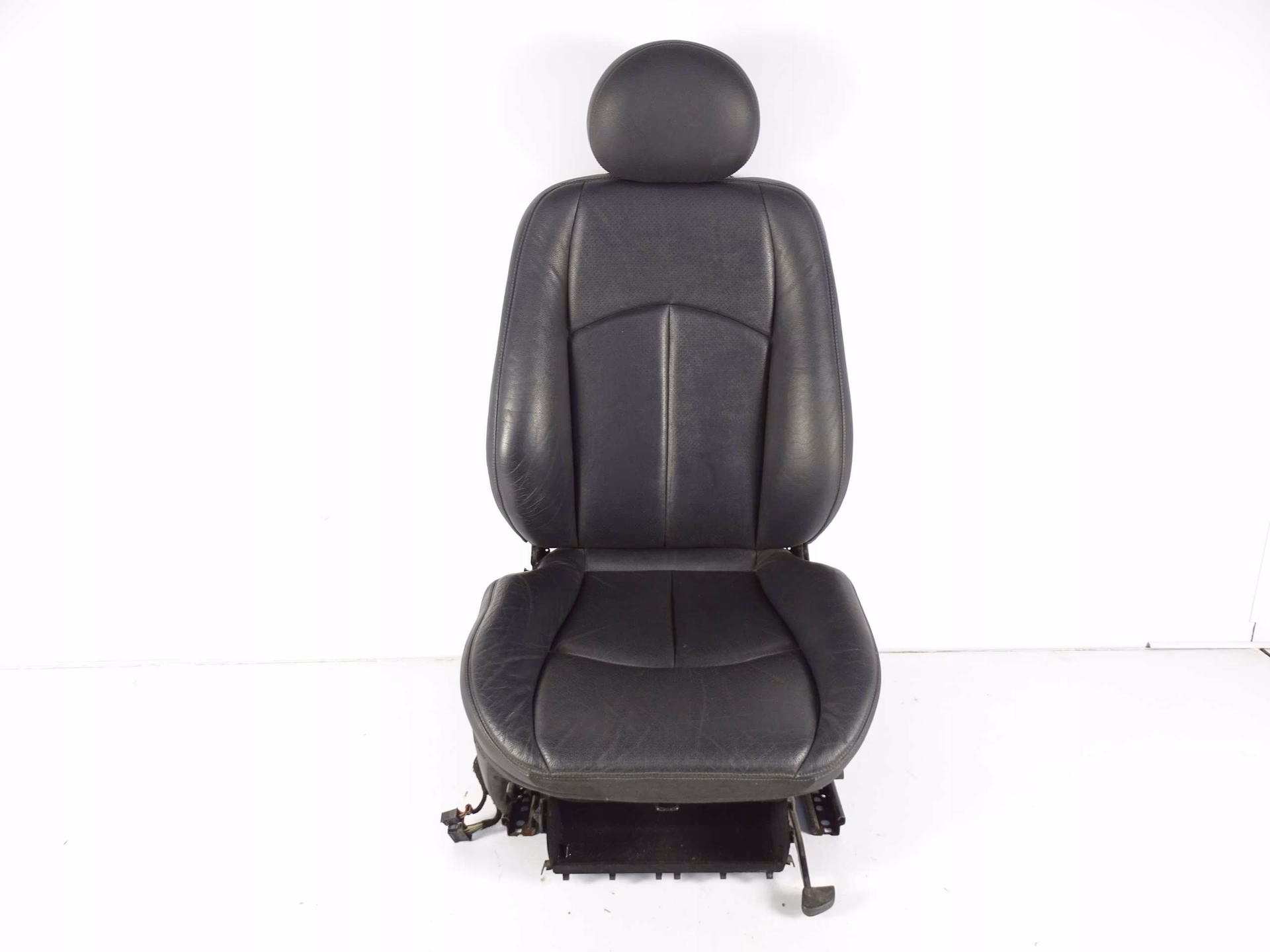 Jak wyczyścić fotel wentylowany?