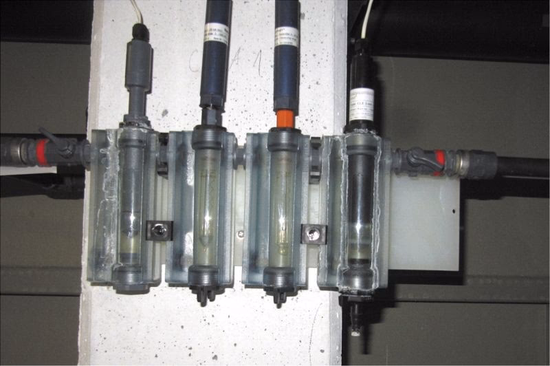 Jak stosować trichlor w basenie?