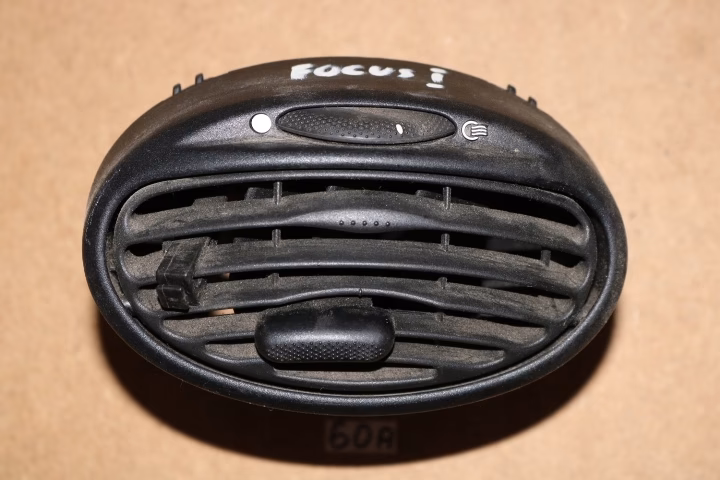 Jak odpowietrzyć Forda Focusa Mk1?