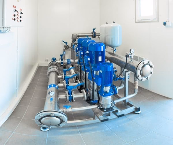 Czy hydrofor trzeba odpowietrzać?