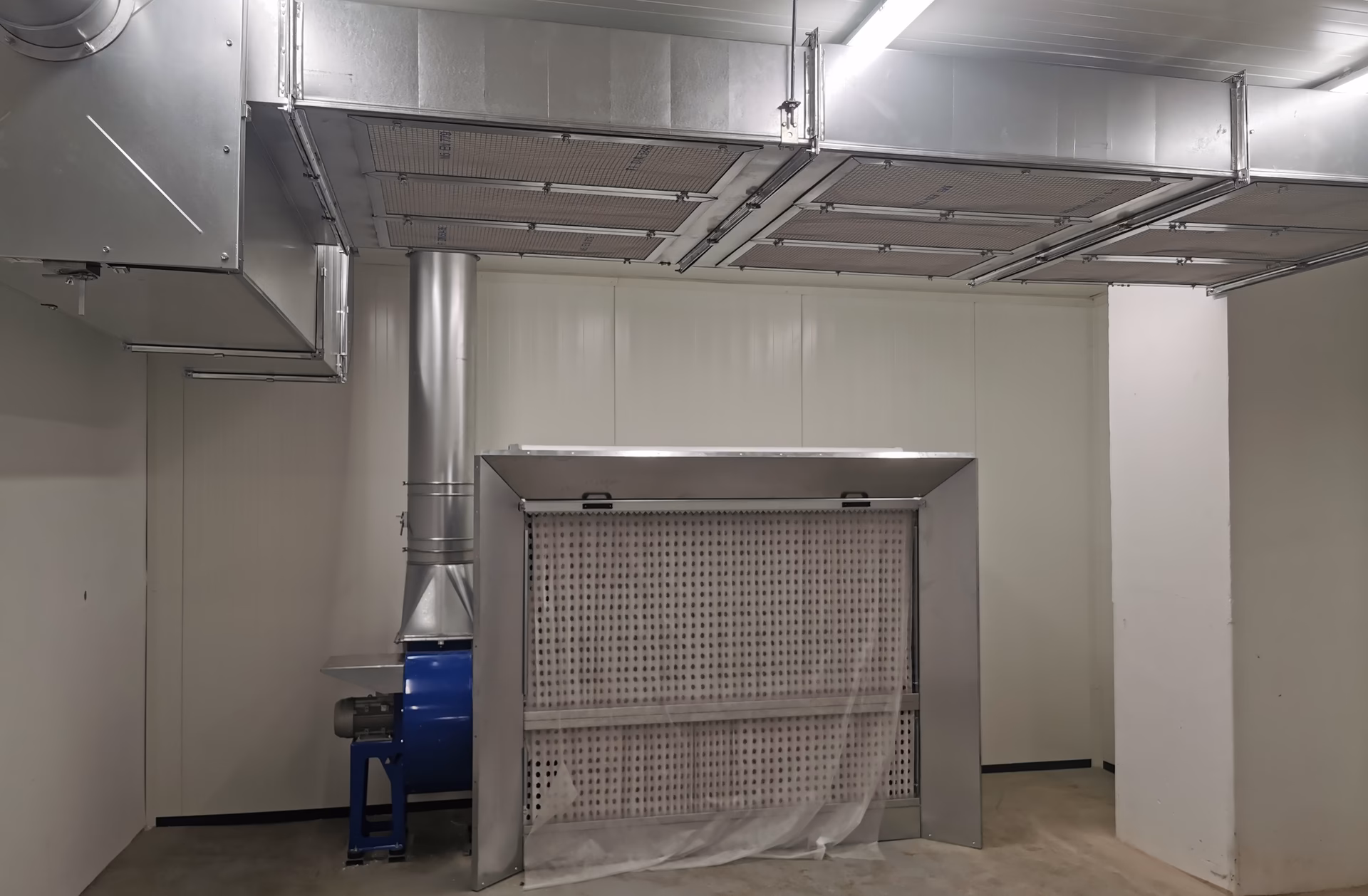 Jakie są wymogi OSHA dotyczące wentylacji kabin lakierniczych?