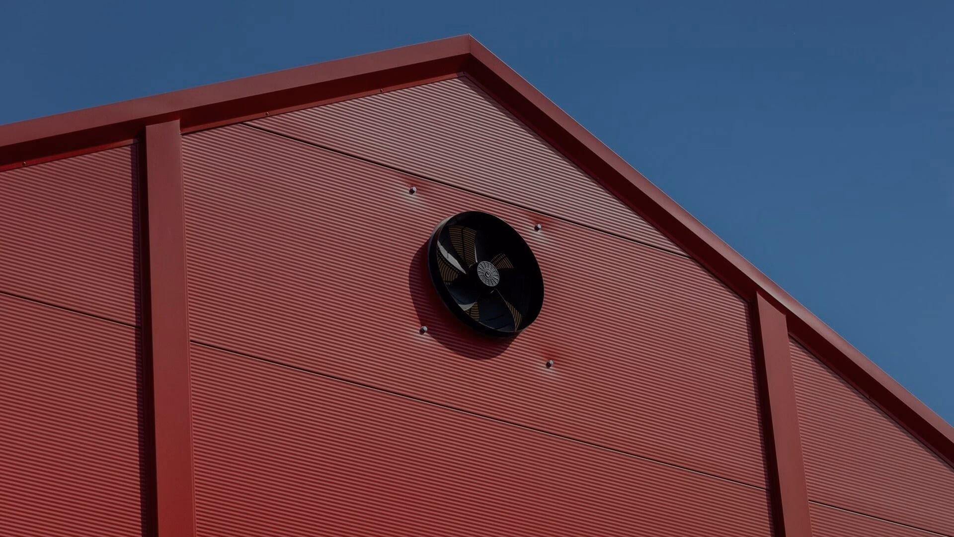 Jakie są wymagania dotyczące wentylacji pomieszczeń magazynowych?