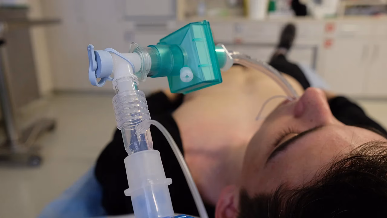 Co to znaczy, że ktoś jest podłączony do respiratora?